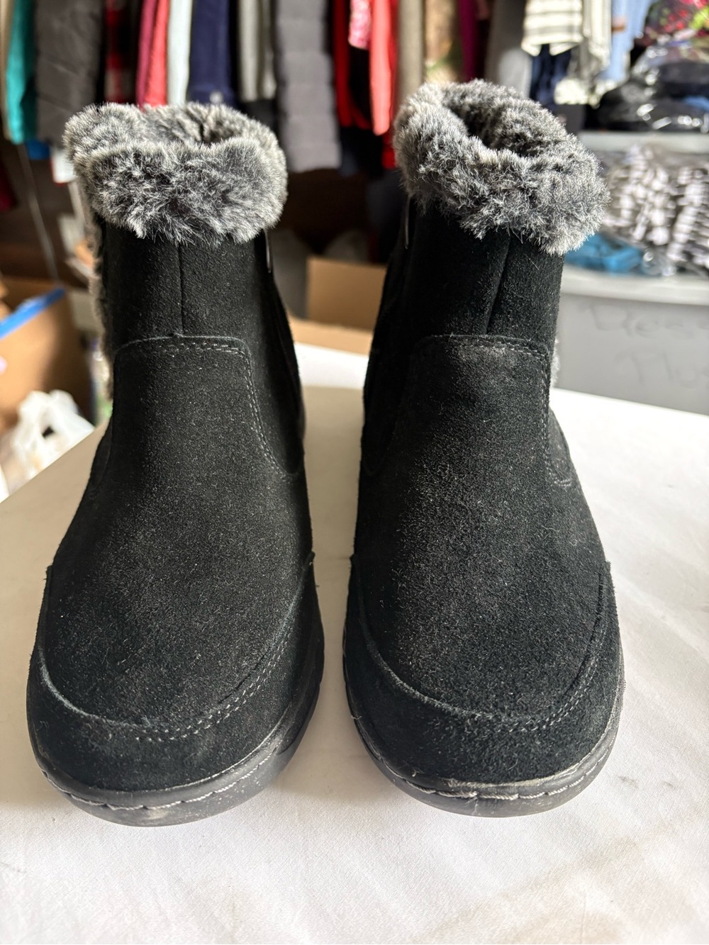 Khombu Black Suede Faux-Fur Winter Ankle Boots
